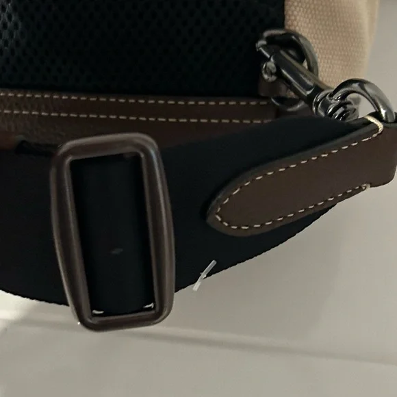 Coach Hudson Sling Pack Canvas Leather Brown Tan Crossbody Backpack NWT - Picture 11 of 12